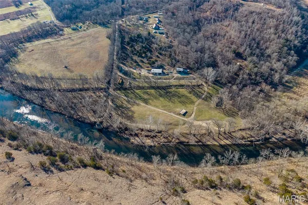 $1,200,000 | 30633 Marigold Drive, Lebanon, MO 65536