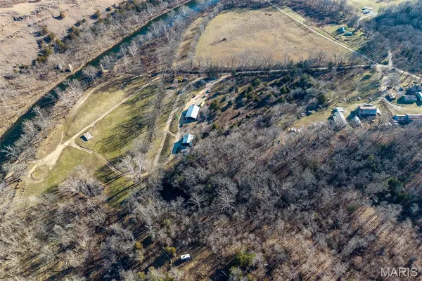 $1,200,000 | 30633 Marigold Drive, Lebanon, MO 65536