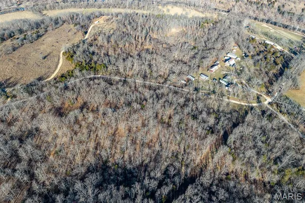 $1,200,000 | 30633 Marigold Drive, Lebanon, MO 65536