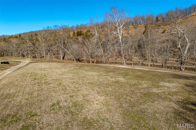 $1,200,000 | 30633 Marigold Drive, Lebanon, MO 65536