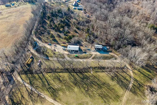 $1,200,000 | 30633 Marigold Drive, Lebanon, MO 65536