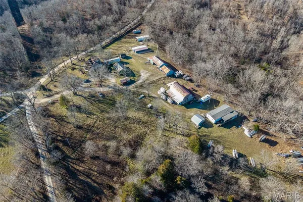 $1,200,000 | 30633 Marigold Drive, Lebanon, MO 65536