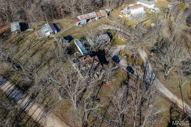 $1,200,000 | 30633 Marigold Drive, Lebanon, MO 65536