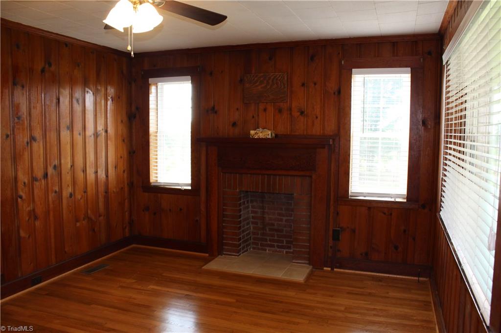 2480 Pipers Gap Road Mount Airy, NC 27030 - Photo 11 of 29 Gallery Image 11