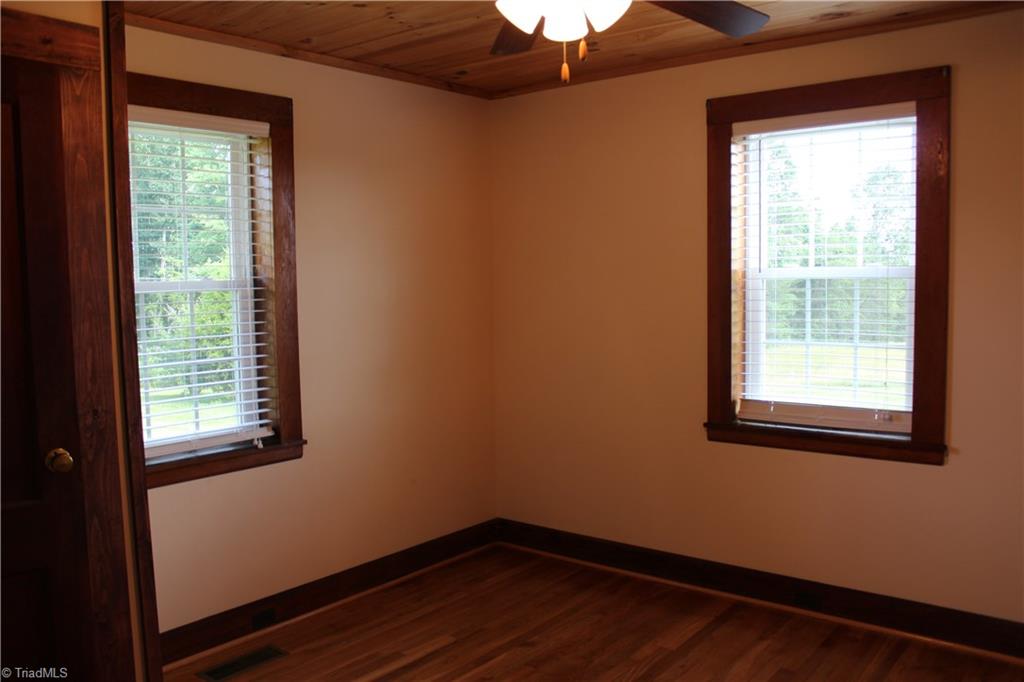 2480 Pipers Gap Road Mount Airy, NC 27030 - Photo 20 of 29 Gallery Image 20