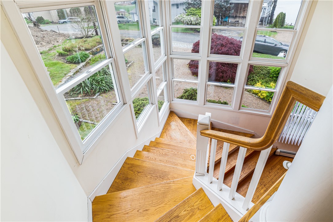 7 Spring Cove Road Narragansett, RI 02882 - Photo 19 of 33