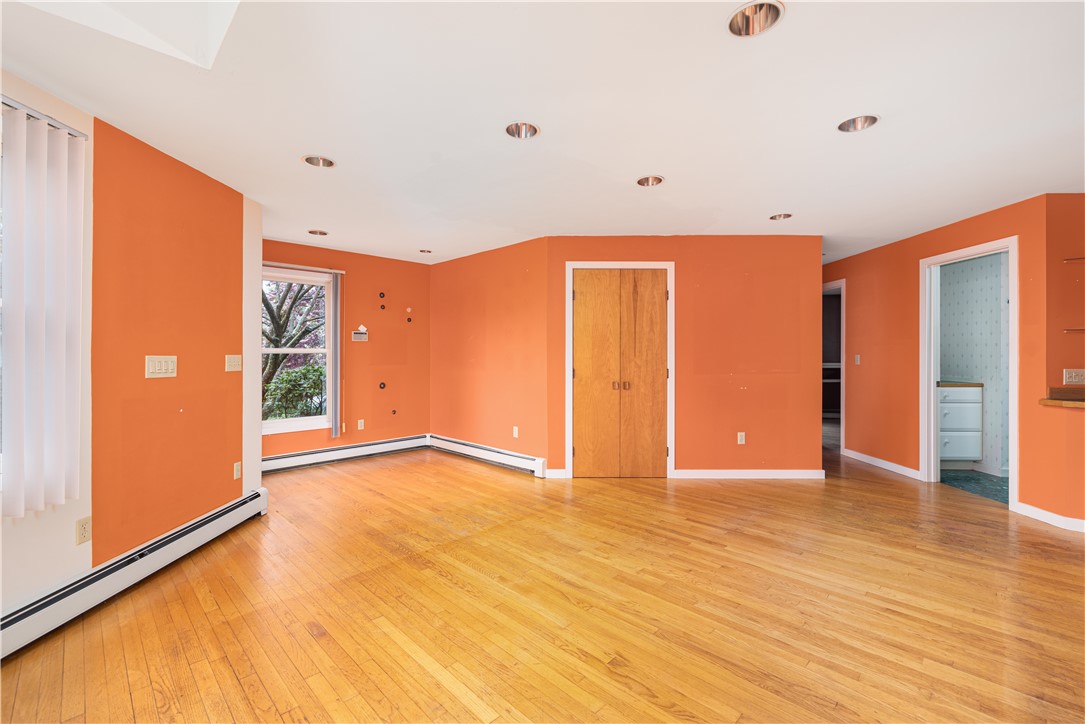 7 Spring Cove Road Narragansett, RI 02882 - Photo 9 of 33