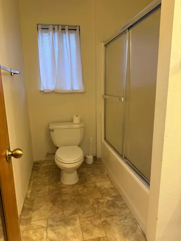 $365,000 | 256 West Durian Avenue, Coalinga, CA 93210