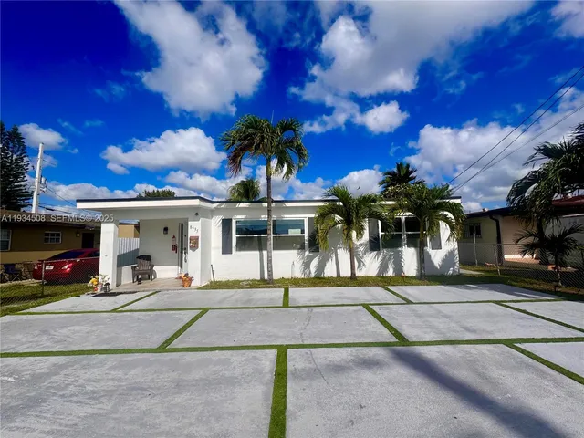 $630,000 | 8935 Southwest 38th Street, Miami, FL 33165