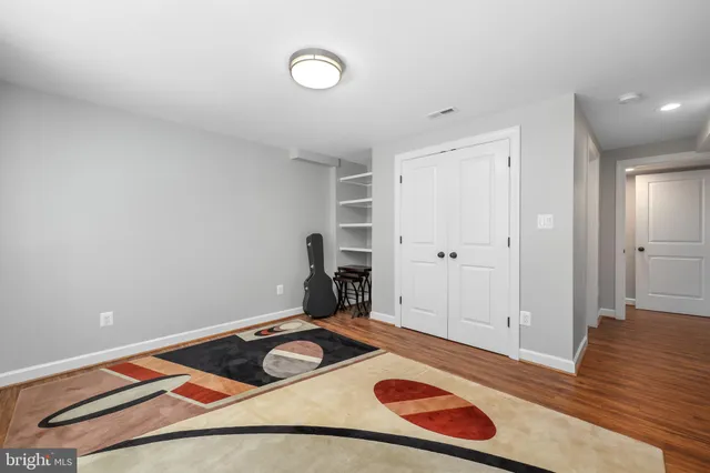 $1,250,000 | 9322 Glenbrook Road, Fairfax, VA 22031