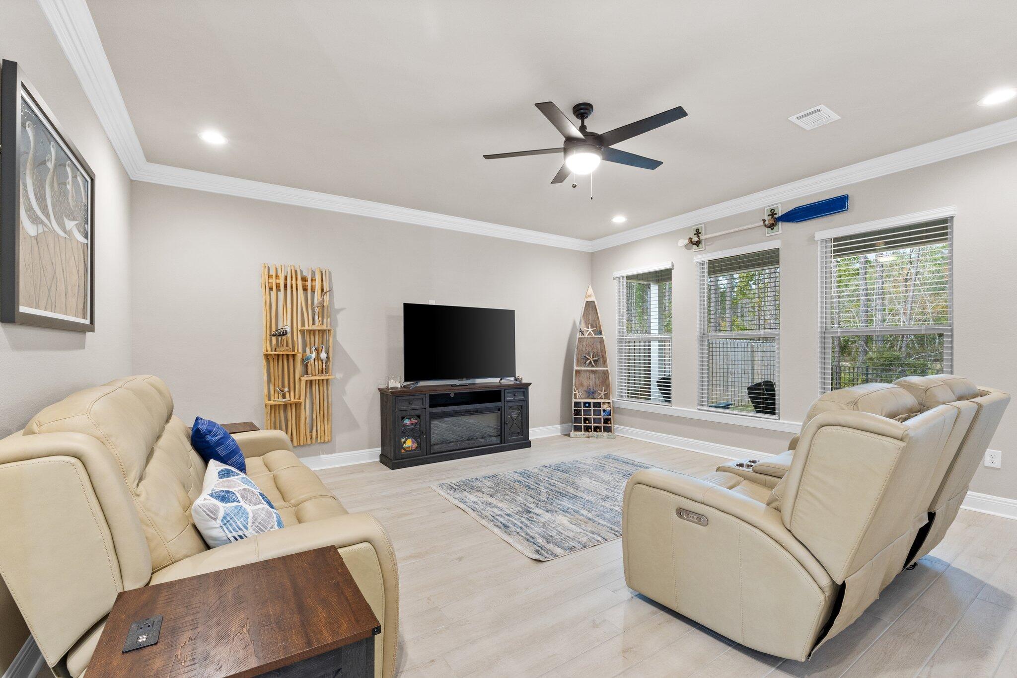 25 Eclipse Loop Freeport, FL 32439 - Photo 11 of 84 26
