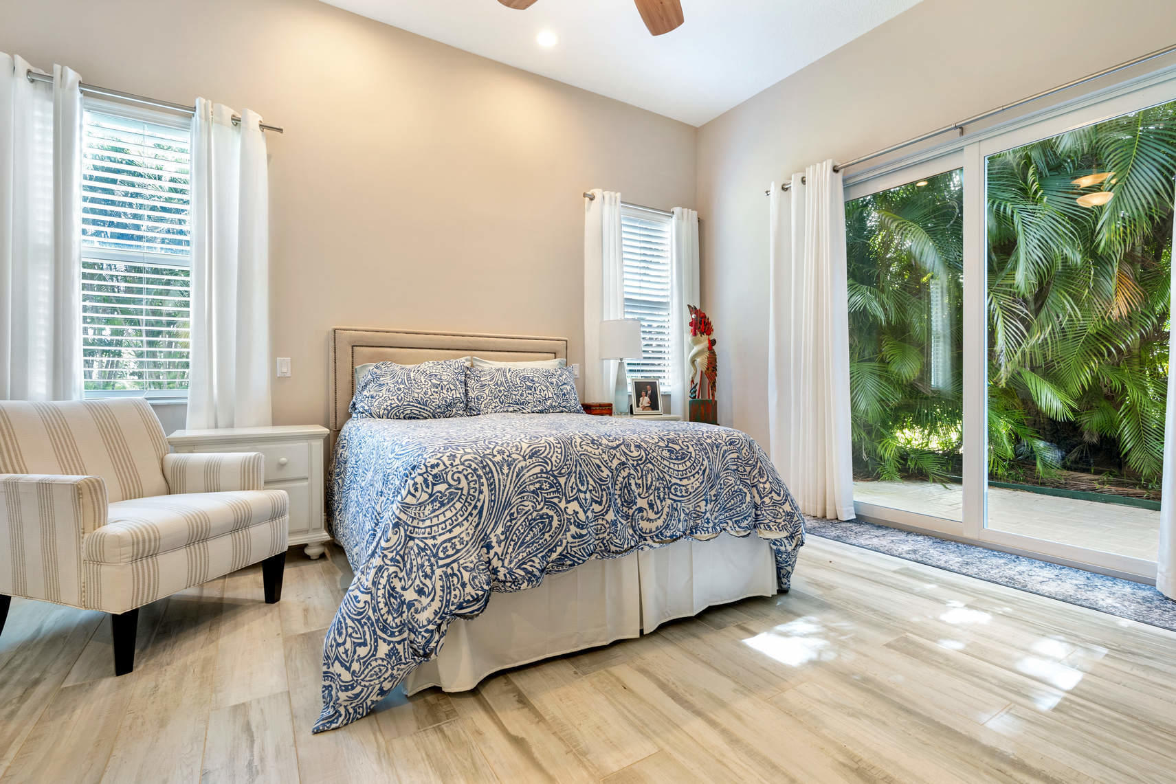 23443 Water Circle Boca Raton, FL 33486 - Photo 10 of 20 Porcelain Tile Floors