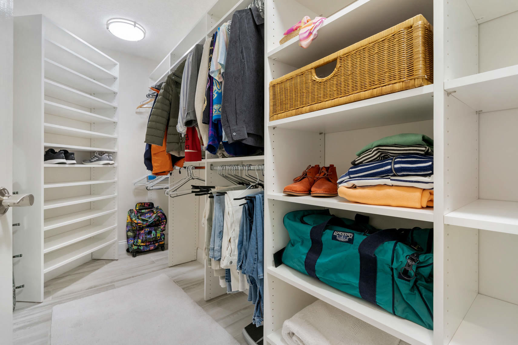23443 Water Circle Boca Raton, FL 33486 - Photo 14 of 20 Custom Closets