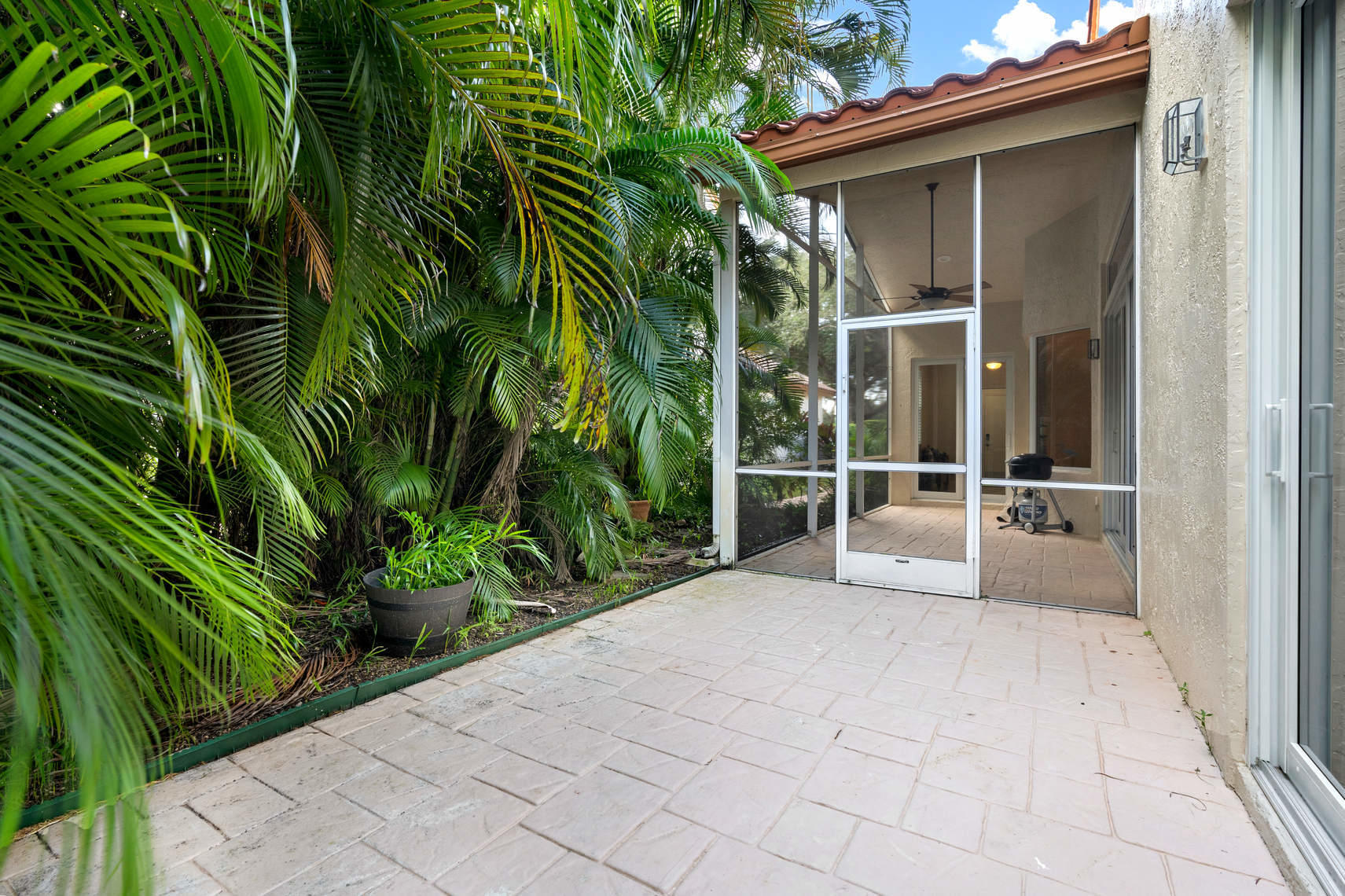 23443 Water Circle Boca Raton, FL 33486 - Photo 18 of 20 Open Patio