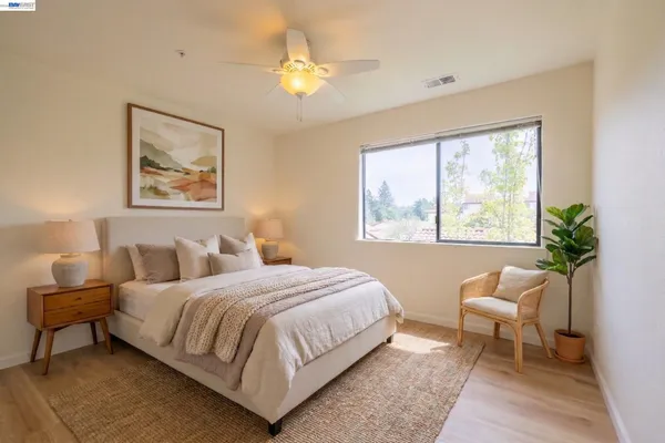 a bathroom with bathtub