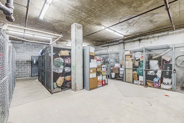 $270,000 | 465 West Dominion Drive, Unit 1302, Wood Dale, IL 60191