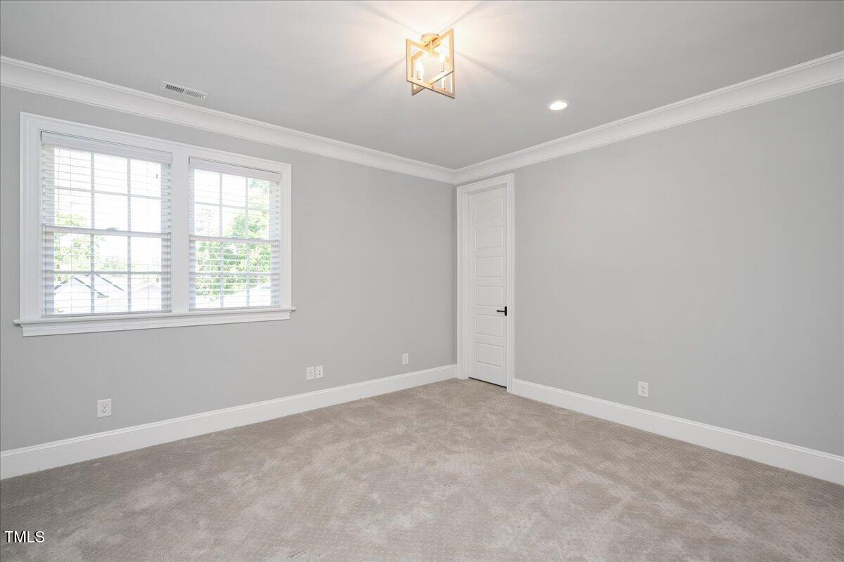6502 New Market Way Raleigh, NC 27615 - Photo 32 of 54 32-86