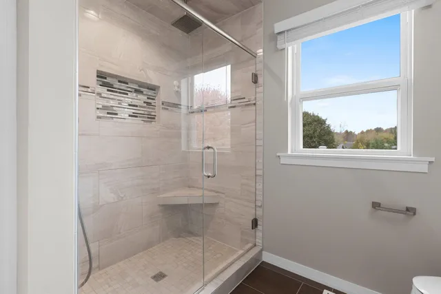 $649,900 | 3442 Leeds Castle Drive, Green Bay, WI 54313