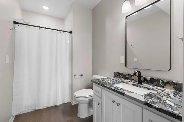 $649,900 | 3442 Leeds Castle Drive, Green Bay, WI 54313