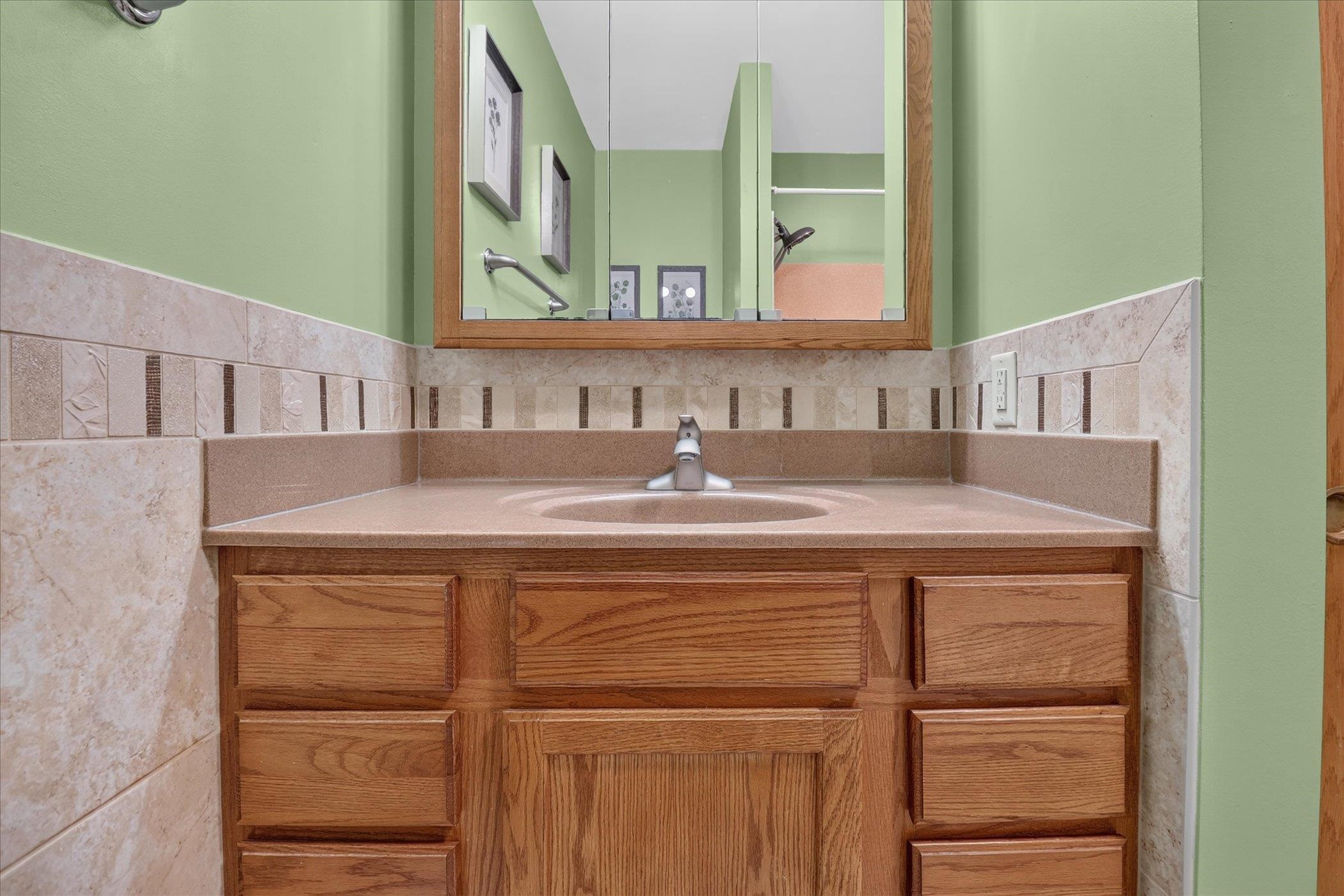 6510 Piping Rock Road Madison, WI 53711 - Photo 21 of 46