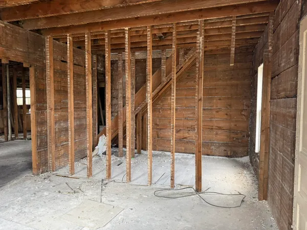 $29,900 | 115 East 4th Street, Evart, MI 49631