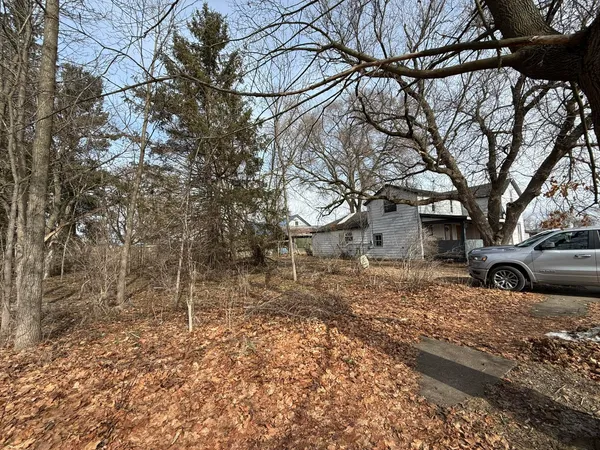 $29,900 | 115 East 4th Street, Evart, MI 49631