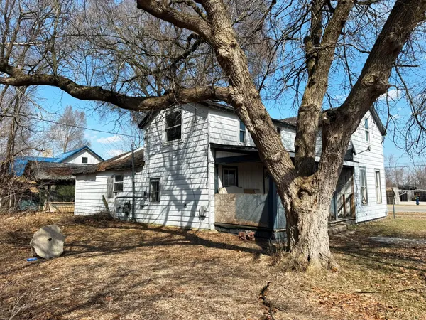 $29,900 | 115 East 4th Street, Evart, MI 49631