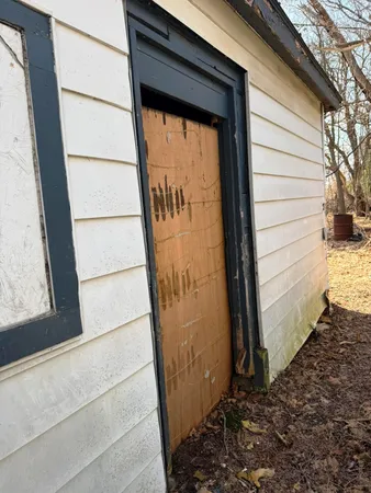 $29,900 | 115 East 4th Street, Evart, MI 49631