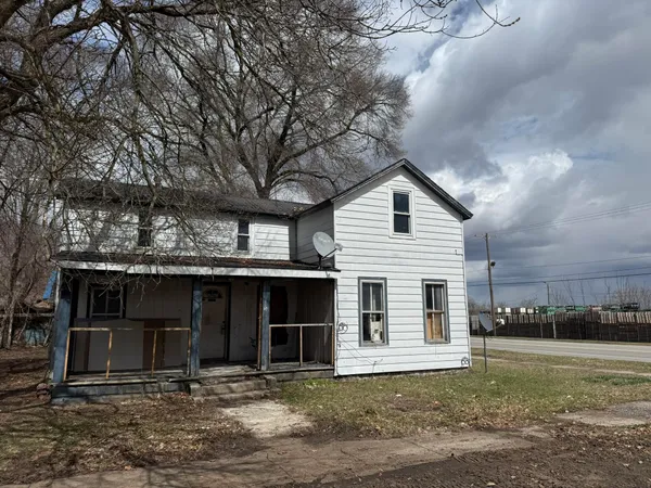 $29,900 | 115 East 4th Street, Evart, MI 49631