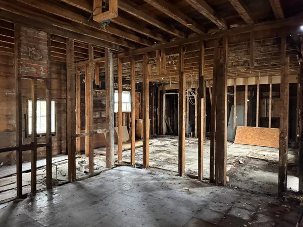 $29,900 | 115 East 4th Street, Evart, MI 49631