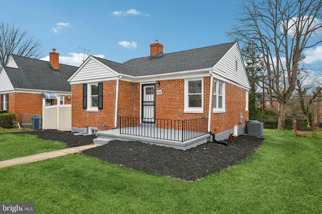 a picture of a bench in a white building