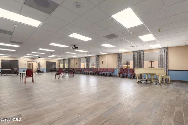 $70,000 | 10330 West Thunderbird Boulevard, Unit C109, Sun City, AZ 85351