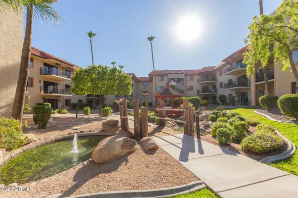 $70,000 | 10330 West Thunderbird Boulevard, Unit C109, Sun City, AZ 85351