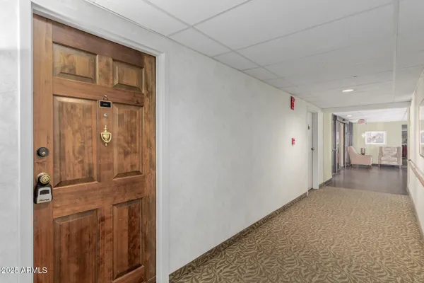 $70,000 | 10330 West Thunderbird Boulevard, Unit C109, Sun City, AZ 85351