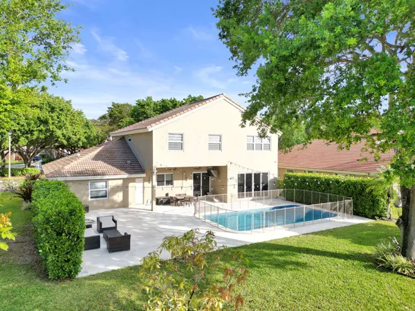 $1,100,000 | 6820 Northwest 73rd Street, Parkland, FL 33067