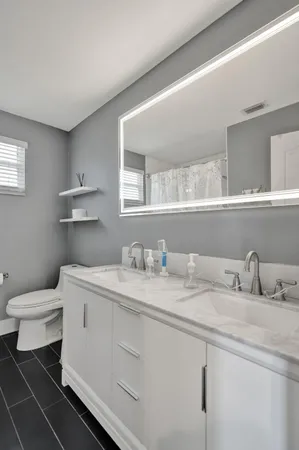 $1,100,000 | 6820 Northwest 73rd Street, Parkland, FL 33067