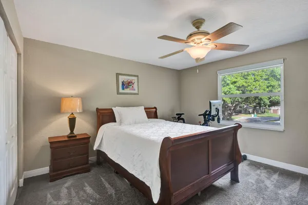 $1,100,000 | 6820 Northwest 73rd Street, Parkland, FL 33067