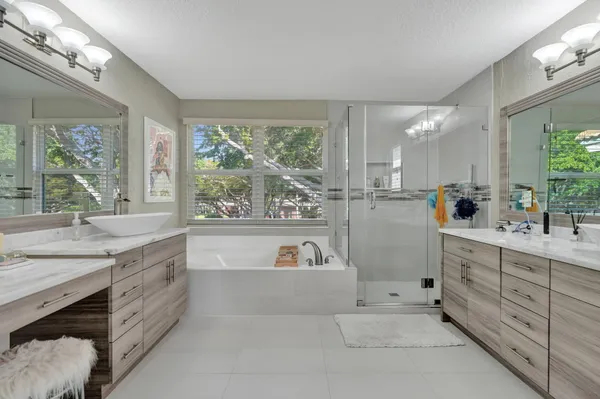 $1,100,000 | 6820 Northwest 73rd Street, Parkland, FL 33067