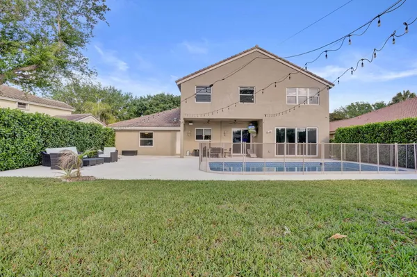 $1,100,000 | 6820 Northwest 73rd Street, Parkland, FL 33067