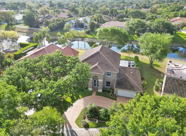 $1,100,000 | 6820 Northwest 73rd Street, Parkland, FL 33067