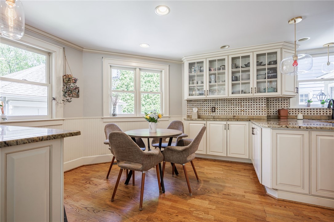 268 Castlebar Road Rochester, NY 14610 - Photo 14 of 39