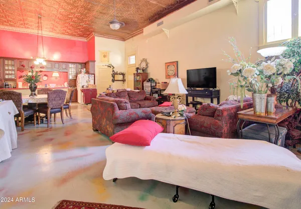 $750,000 | 198 Chisholm Avenue, Miami, AZ 85539