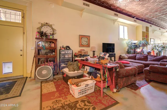 $750,000 | 198 Chisholm Avenue, Miami, AZ 85539