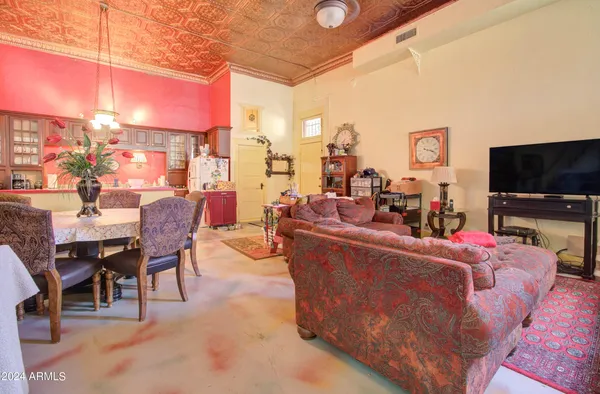 $750,000 | 198 Chisholm Avenue, Miami, AZ 85539