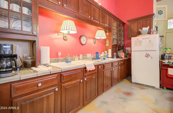 $750,000 | 198 Chisholm Avenue, Miami, AZ 85539