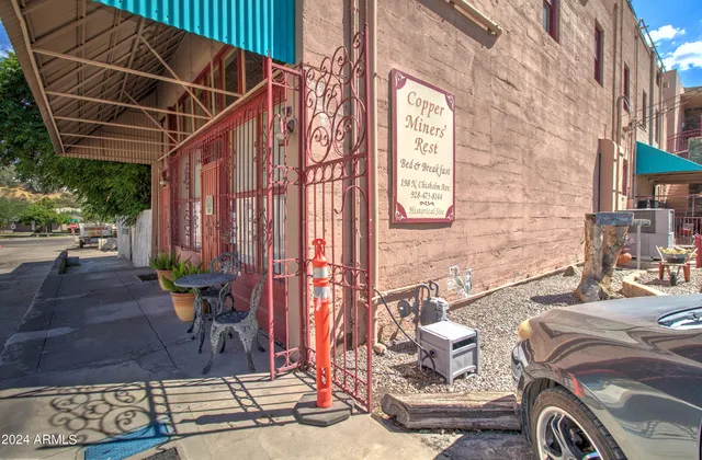 $750,000 | 198 Chisholm Avenue, Miami, AZ 85539