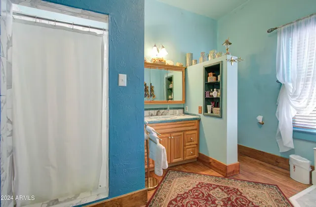 $750,000 | 198 Chisholm Avenue, Miami, AZ 85539