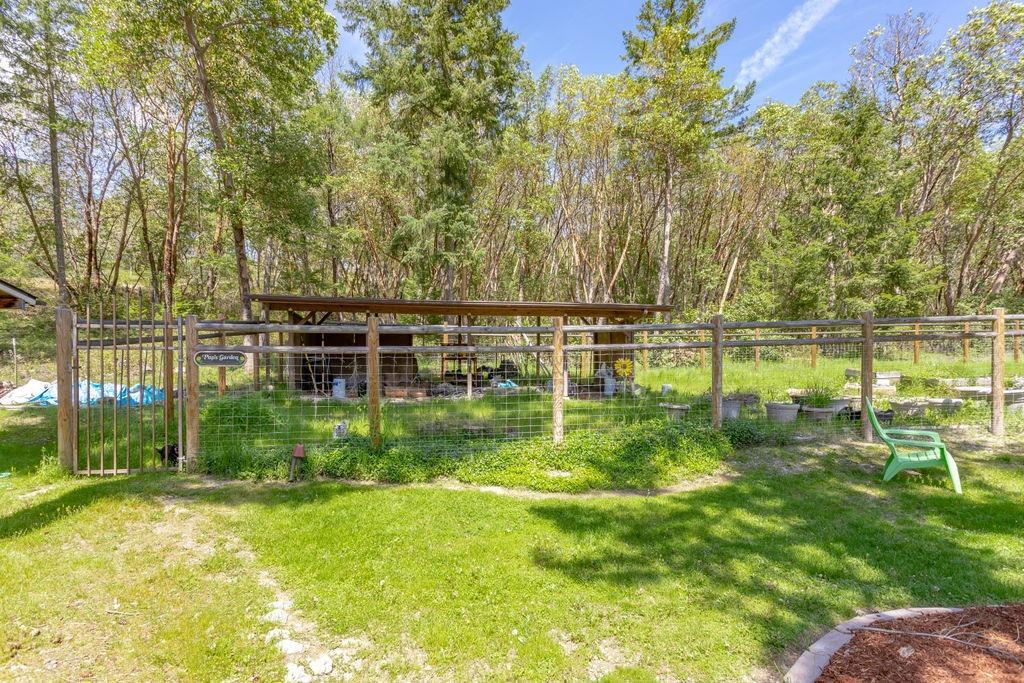 17450 North Applegate Road Grants Pass, OR 97527 - Photo 31 of 34 Additional Photo