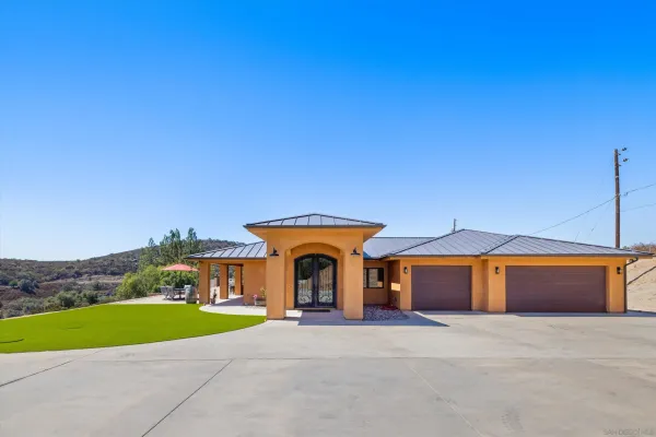 $2,200,000 | 3023-25 Via Viejas, Alpine, CA 91901