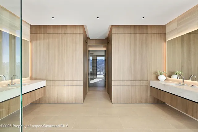 $75,000,000 | 401 Carroll Drive, Aspen, CO 81612